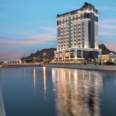 Doubletree By Hilton Afyonkarahisar Hotel Exterior photo