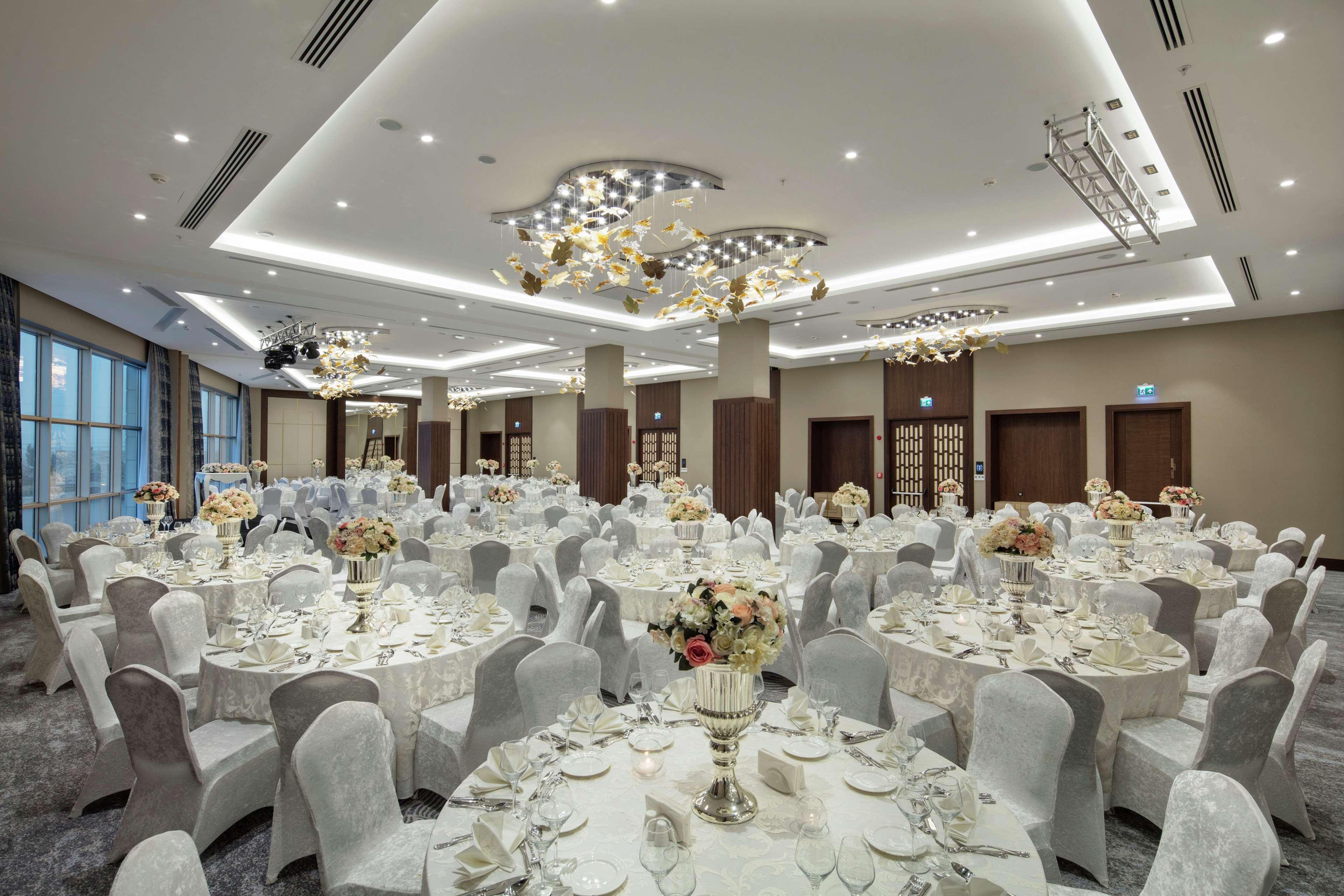 Doubletree By Hilton Afyonkarahisar Hotel Exterior photo